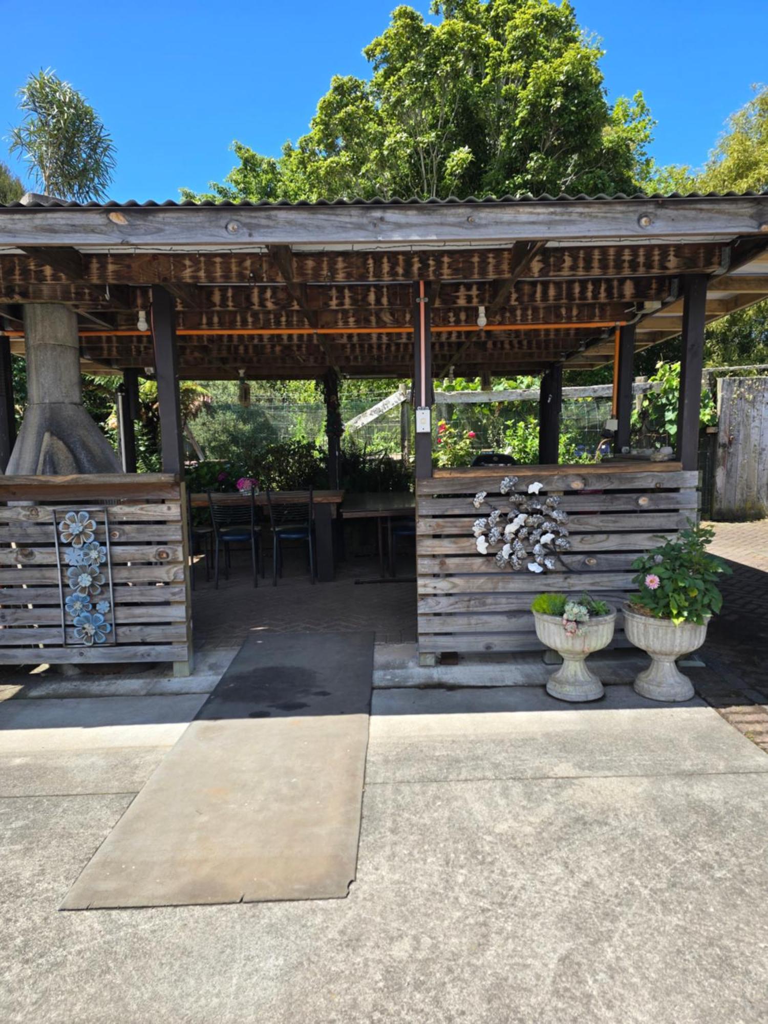 The Redbarn Villa Turangi Exterior photo